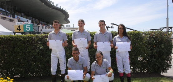 Egresa la 5ta Generación de la Escuela de Jockeys y Vareadores