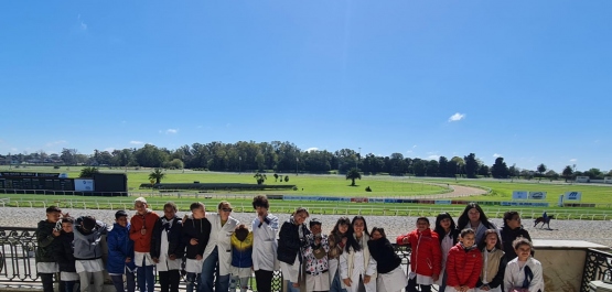 Recibimos la visita de alumnos de la Escuela 129.